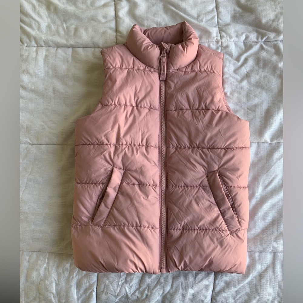 Old navy cropped puffer vest